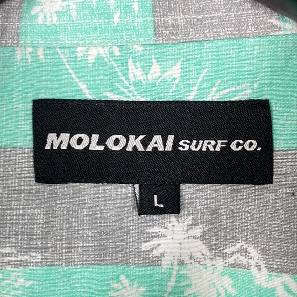 Molokai Surf Co. Mens Striped Hawaiian Button Down Shirt. Size Large - Picture 2 of 8